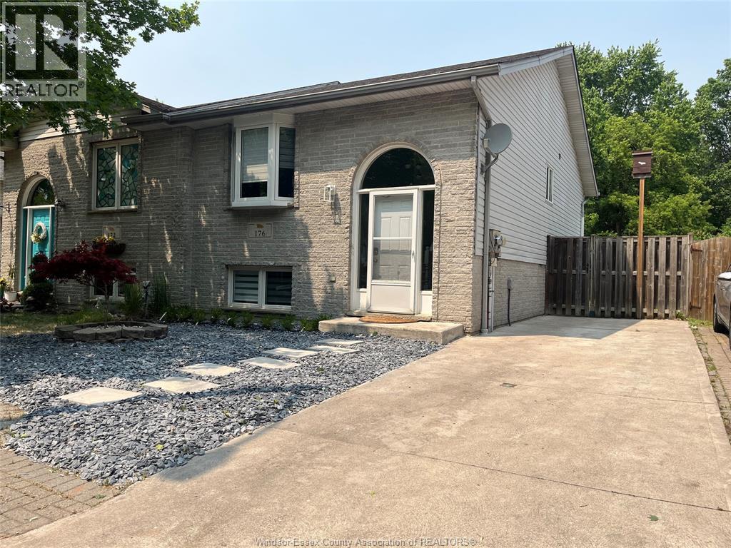 176 RIVERVILLA COURT Unit# UPPER, LaSalle, Ontario