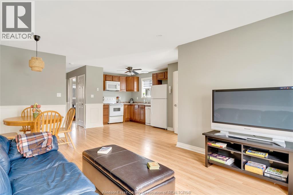 176 Rivervilla Court Unit# Upper, Lasalle, Ontario  N9J 3N9 - Photo 12 - 26011108