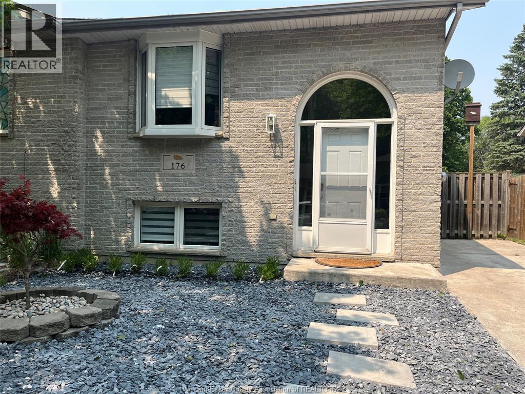 176 Rivervilla Court Unit# Upper, Lasalle, Ontario  N9J 3N9 - Photo 3 - 26011108
