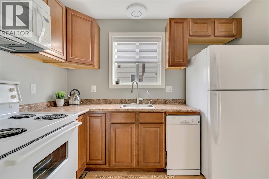 176 Rivervilla Court Unit# Upper, Lasalle, Ontario  N9J 3N9 - Photo 9 - 26011108
