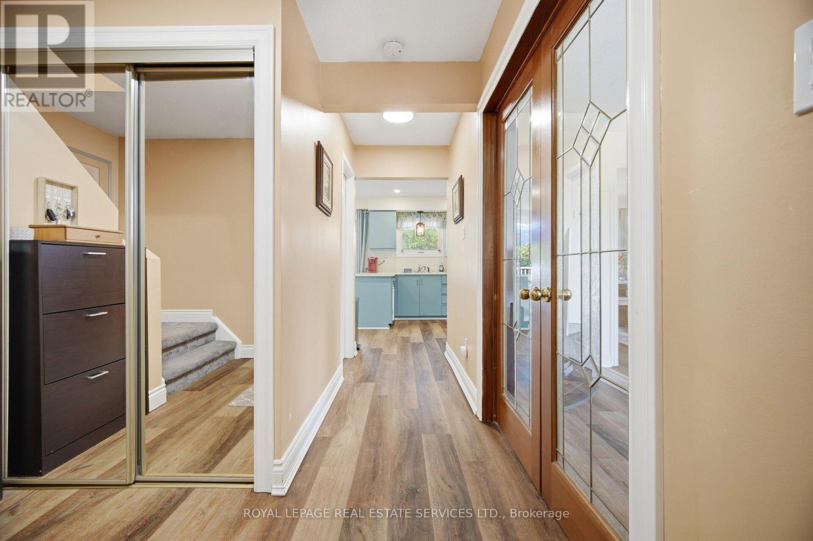 18 Wolverton Crescent, Brampton, Ontario  L6S 3L1 - Photo 7 - W13126640