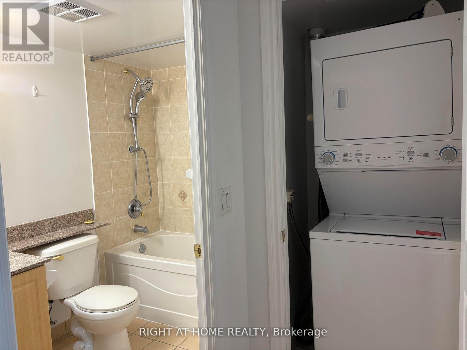 1006 - 5 Michael Power Place, Toronto, Ontario  M9A 0A3 - Photo 9 - W13126664
