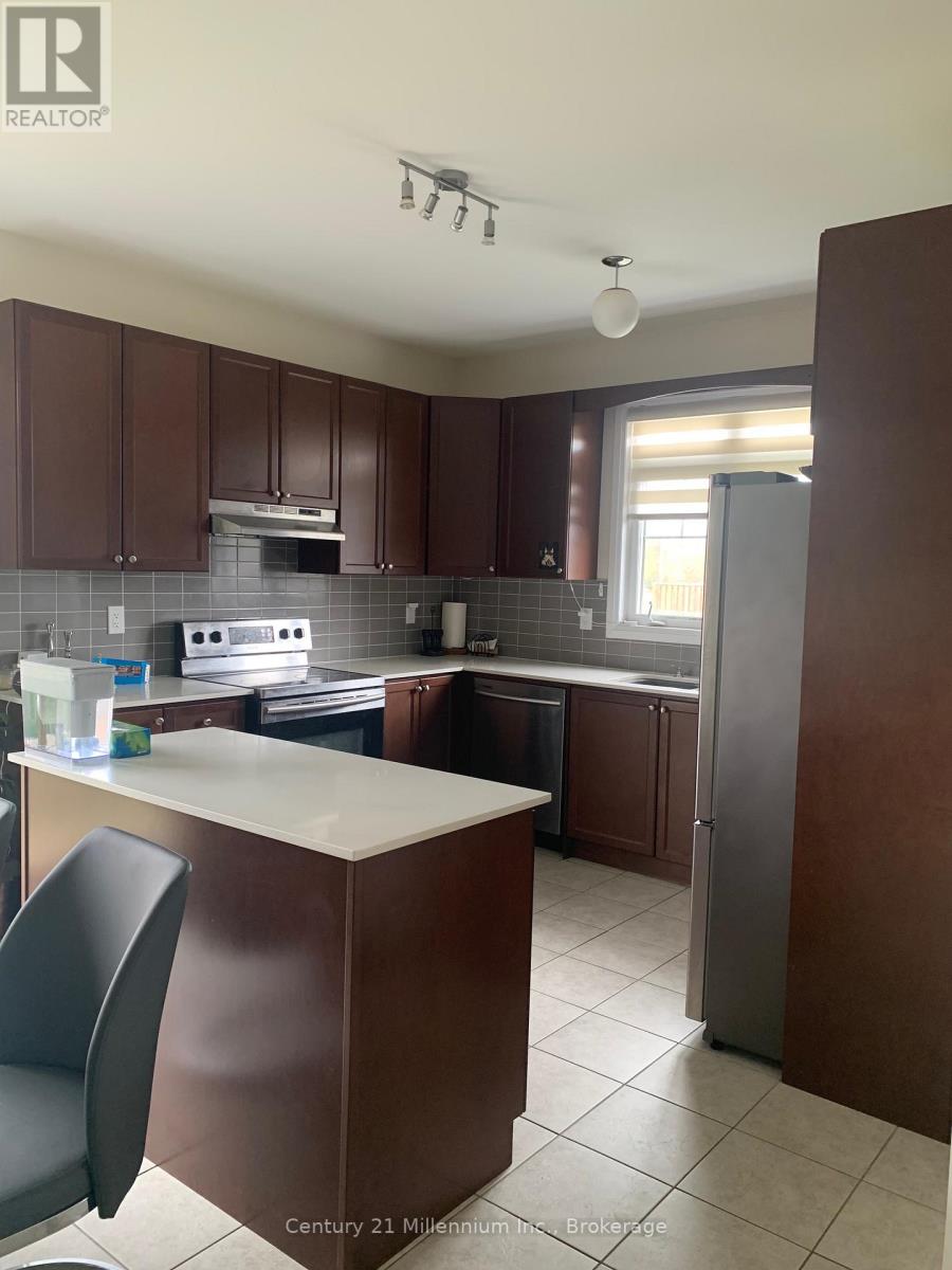 97 Kirby Avenue, Collingwood, Ontario L9Y 4C5 - Photo 4 - S13116794