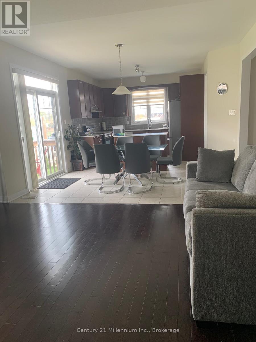 97 Kirby Avenue, Collingwood, Ontario L9Y 4C5 - Photo 5 - S13116794