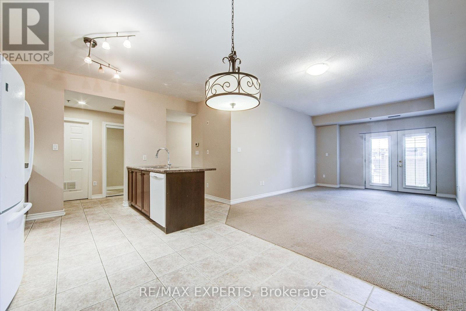 102 - 391 Plains Road E, Burlington, Ontario  L7T 4M2 - Photo 15 - W13126830