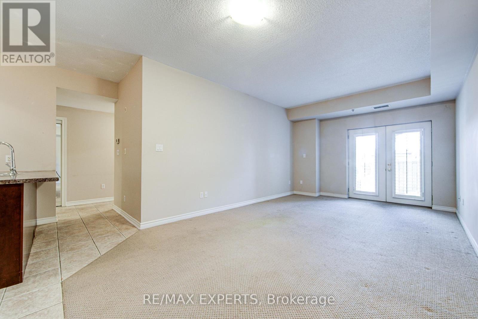 102 - 391 Plains Road E, Burlington, Ontario  L7T 4M2 - Photo 18 - W13126830
