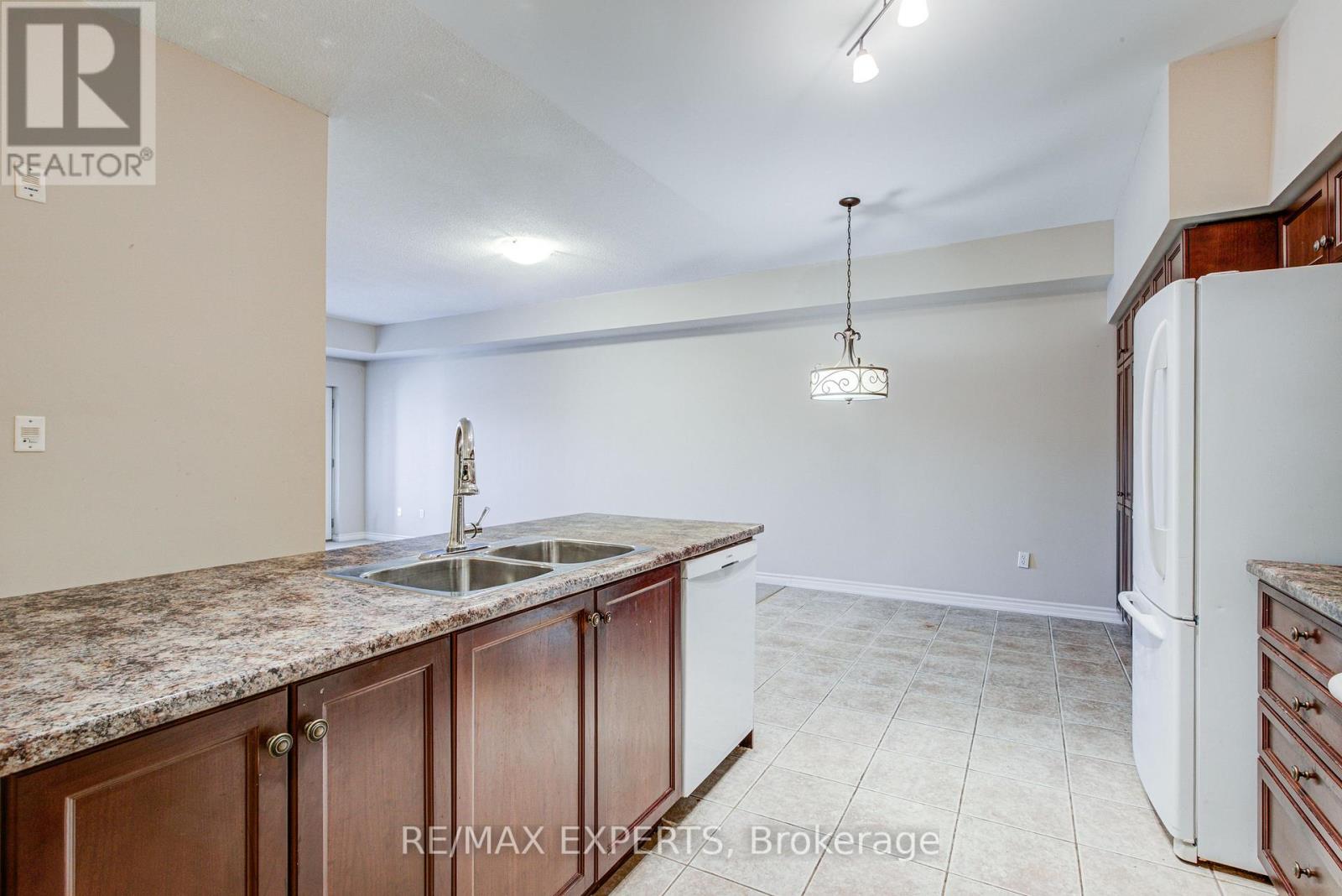 102 - 391 Plains Road E, Burlington, Ontario  L7T 4M2 - Photo 7 - W13126830
