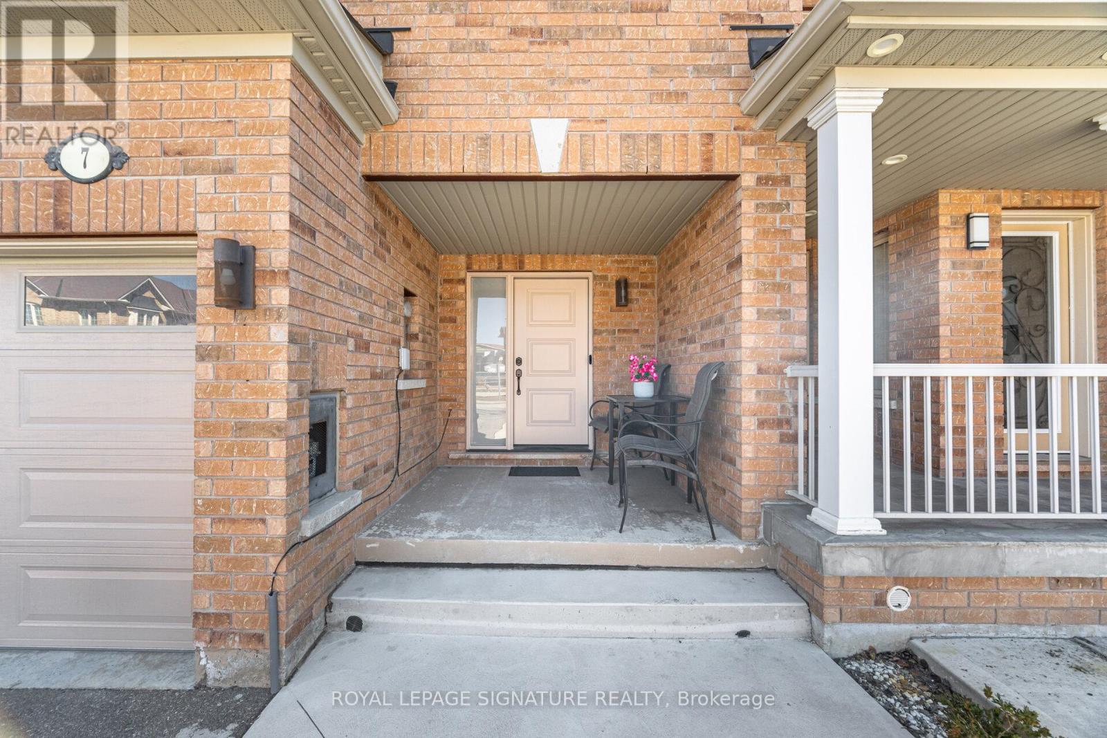 7 CEDARBROOK ROAD, Brampton, Ontario