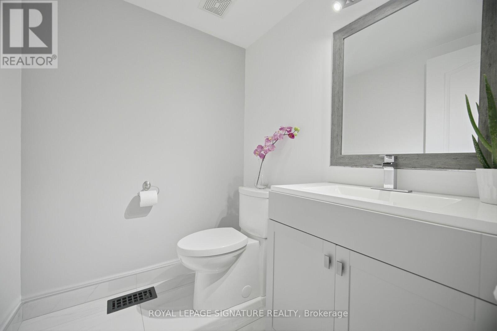 7 Cedarbrook Road, Brampton, Ontario  L6R 0W7 - Photo 14 - W13126838
