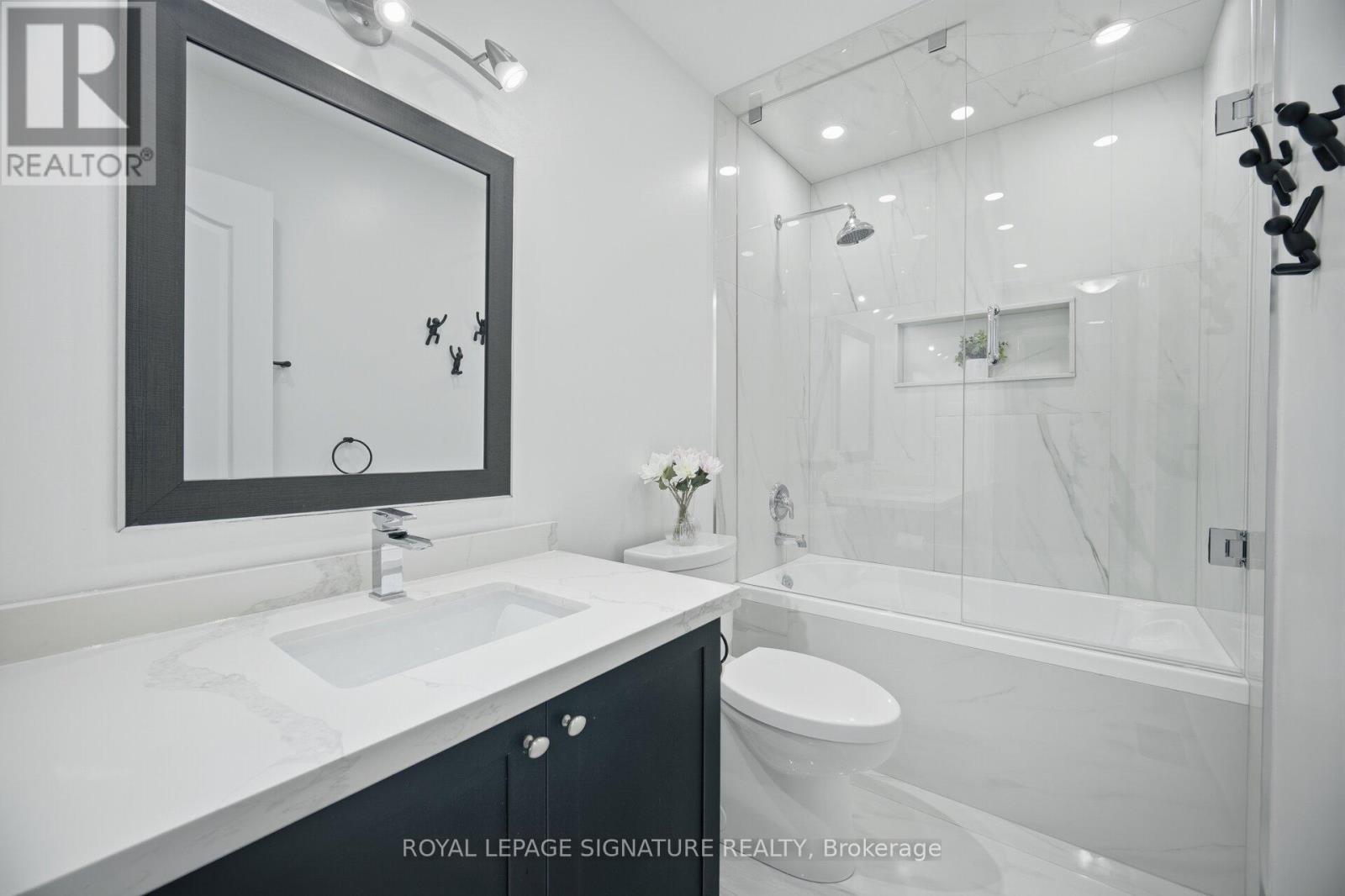 7 Cedarbrook Road, Brampton, Ontario  L6R 0W7 - Photo 29 - W13126838