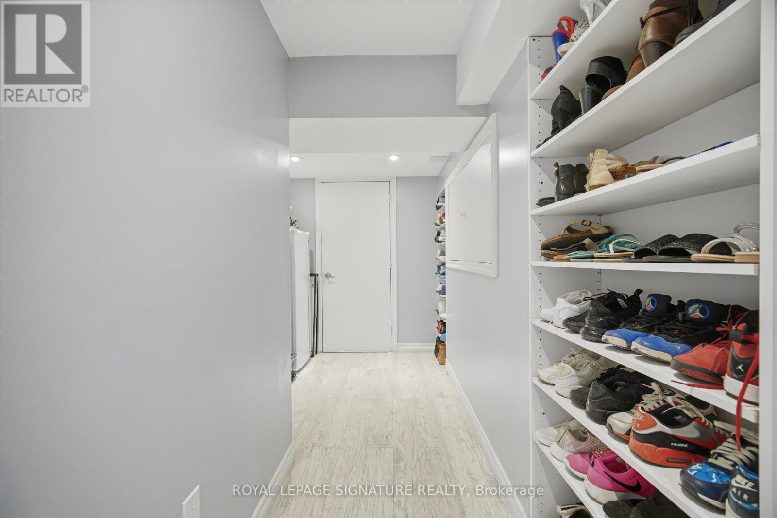 7 Cedarbrook Road, Brampton, Ontario  L6R 0W7 - Photo 38 - W13126838