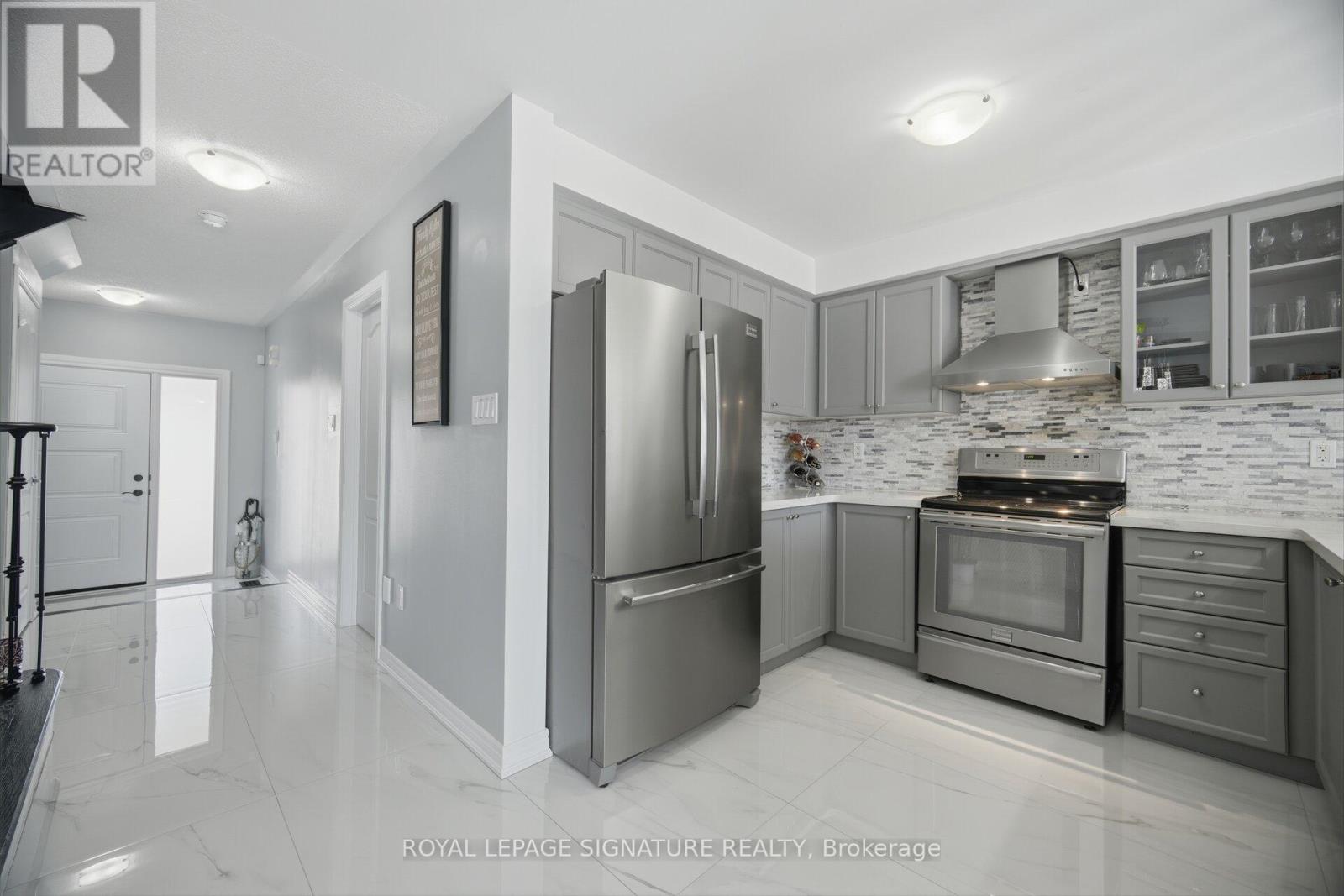 7 Cedarbrook Road, Brampton, Ontario  L6R 0W7 - Photo 4 - W13126838