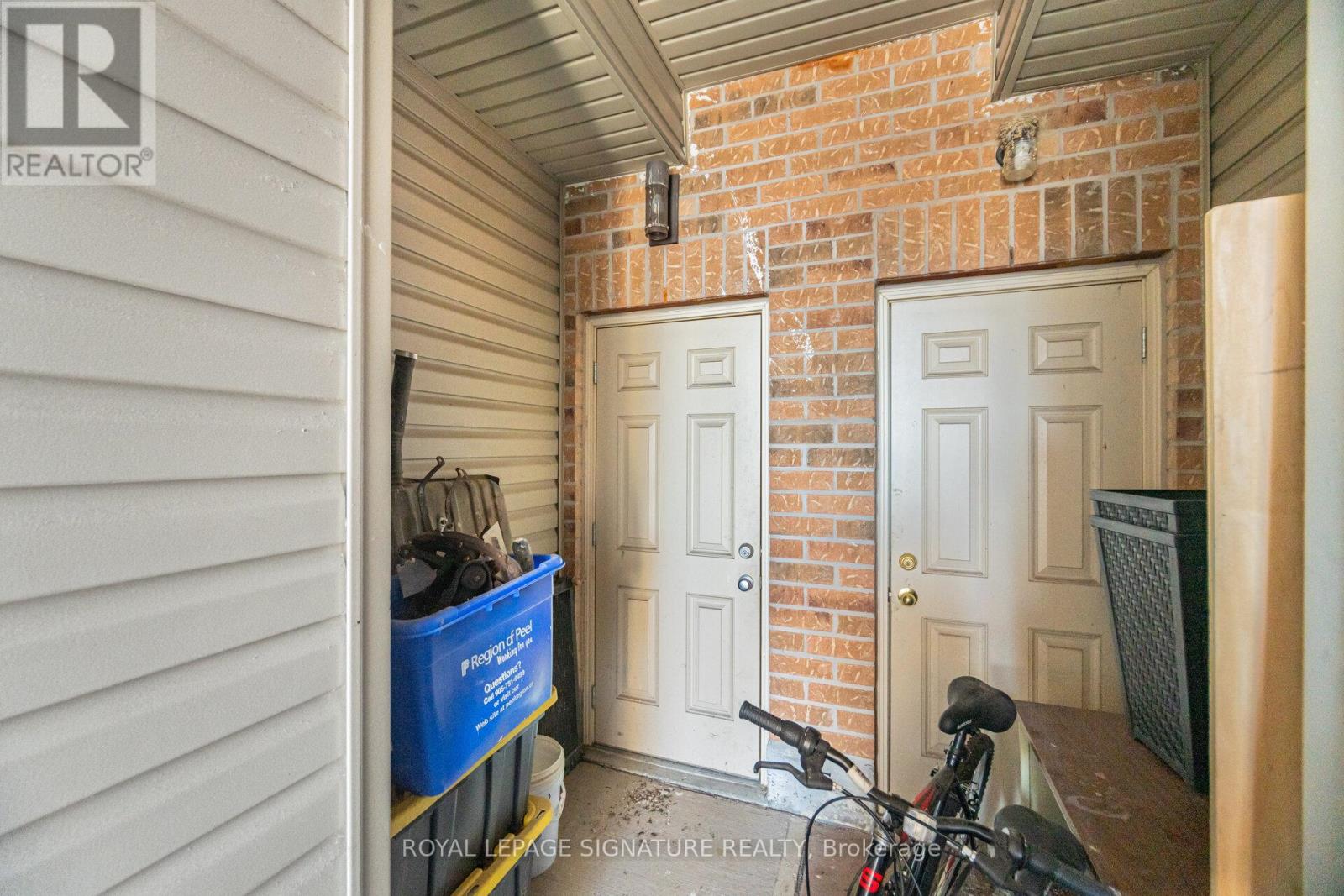 7 Cedarbrook Road, Brampton, Ontario  L6R 0W7 - Photo 47 - W13126838