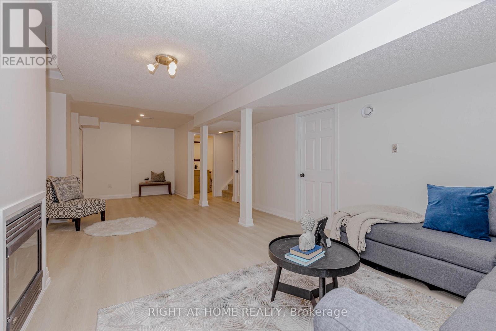 21 Carabram Court, Brampton, Ontario  L6X 4M2 - Photo 47 - W13126908