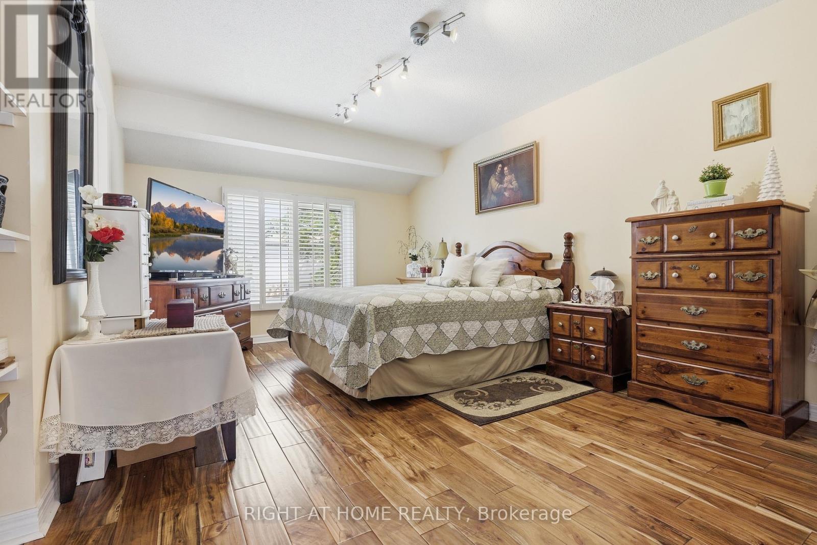 33 Parkside Drive, Brampton, Ontario  L6Y 2H2 - Photo 22 - W13127002