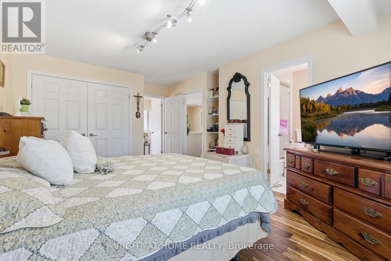 33 Parkside Drive, Brampton, Ontario  L6Y 2H2 - Photo 23 - W13127002