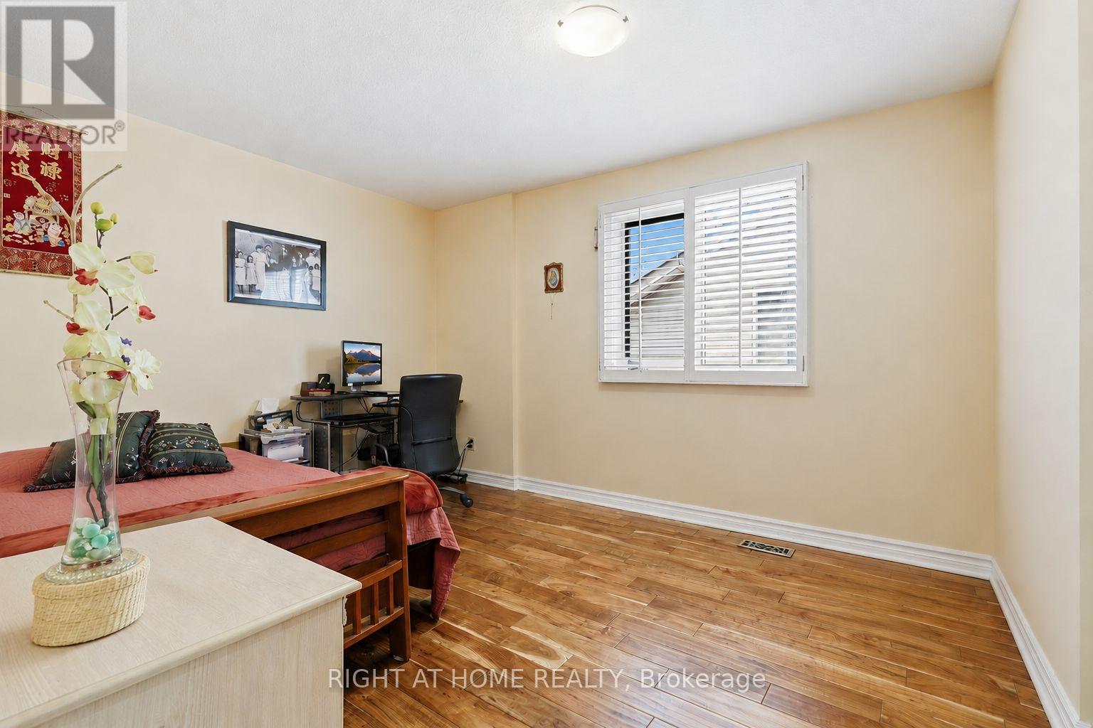 33 Parkside Drive, Brampton, Ontario  L6Y 2H2 - Photo 27 - W13127002