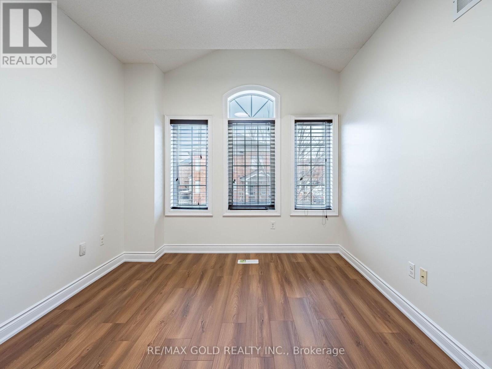 2 Bryony Road, Brampton, Ontario  L7A 0W3 - Photo 25 - W13127098