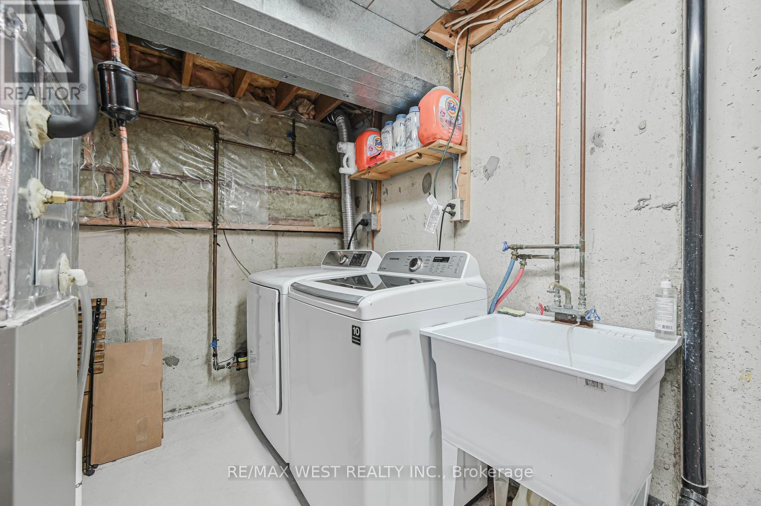 38 - 2065 Amherst Heights Court, Burlington, Ontario  L7P 4R7 - Photo 46 - W13127106