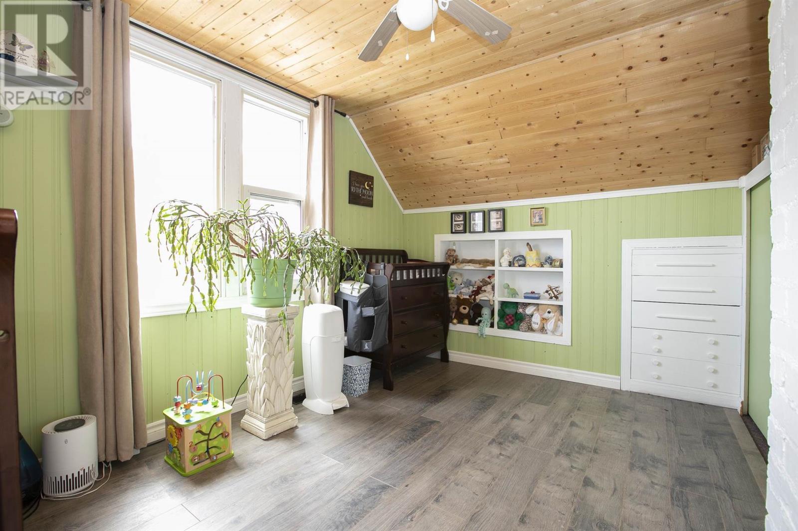 387 Pim St, Sault Ste. Marie, Ontario  P6B 2T9 - Photo 37 - SM260855