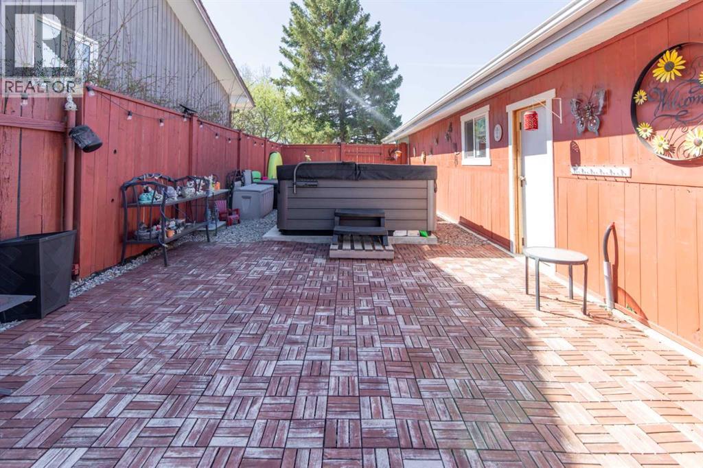 1047 Lakemount Boulevard S, Lethbridge, Alberta  T1K 3S6 - Photo 45 - A2308147