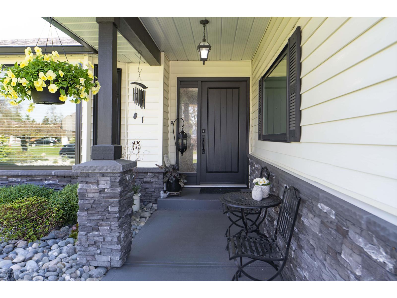 15496 93rd Avenue, Surrey, British Columbia V3R 9B6 - Photo 4 - R3122134
