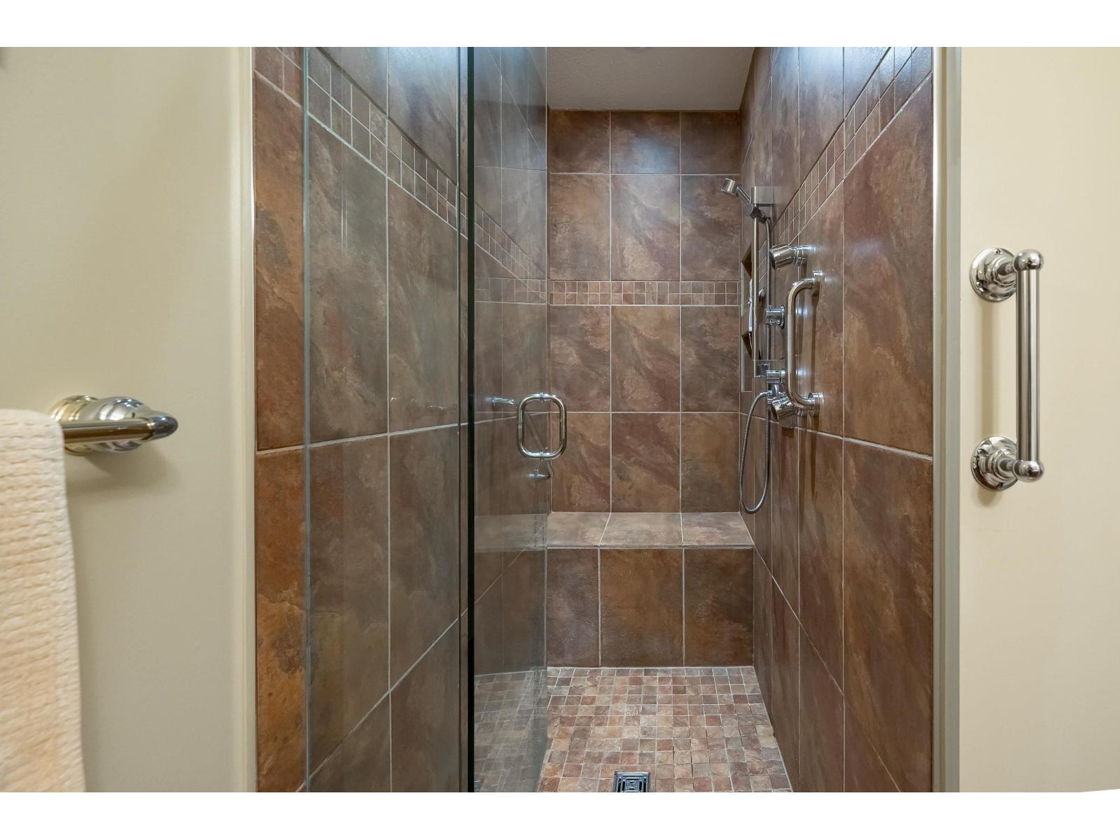 15496 93rd Avenue, Surrey, British Columbia V3R 9B6 - Photo 25 - R3122134