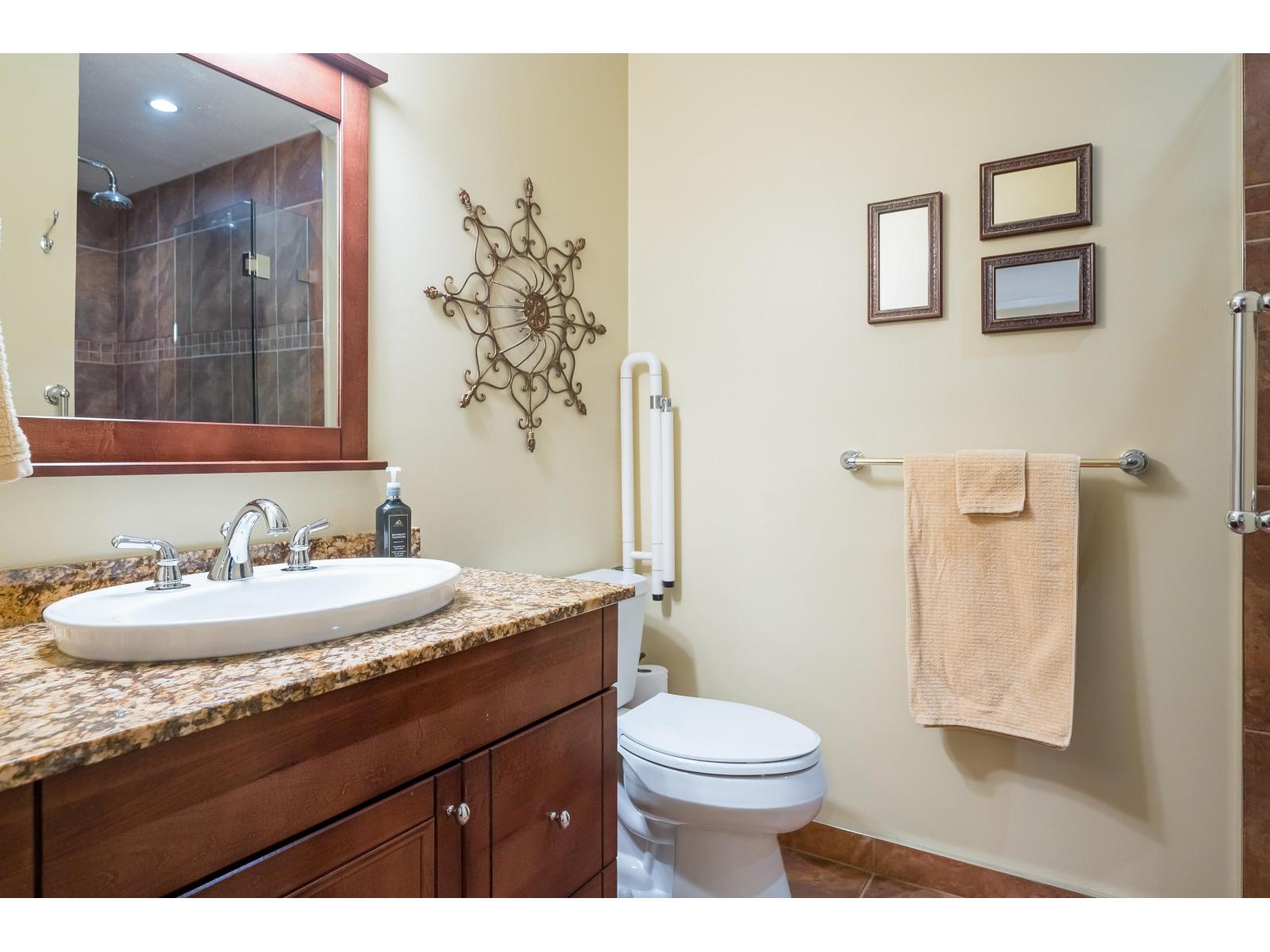 15496 93rd Avenue, Surrey, British Columbia V3R 9B6 - Photo 24 - R3122134