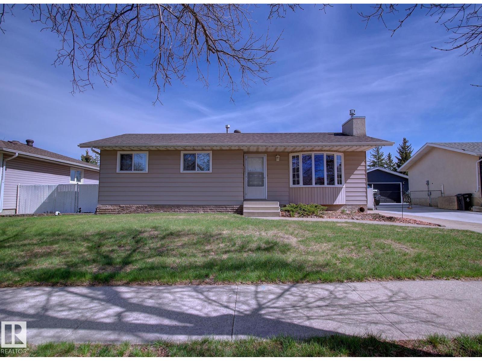 8553 92 AV, fort saskatchewan, Alberta