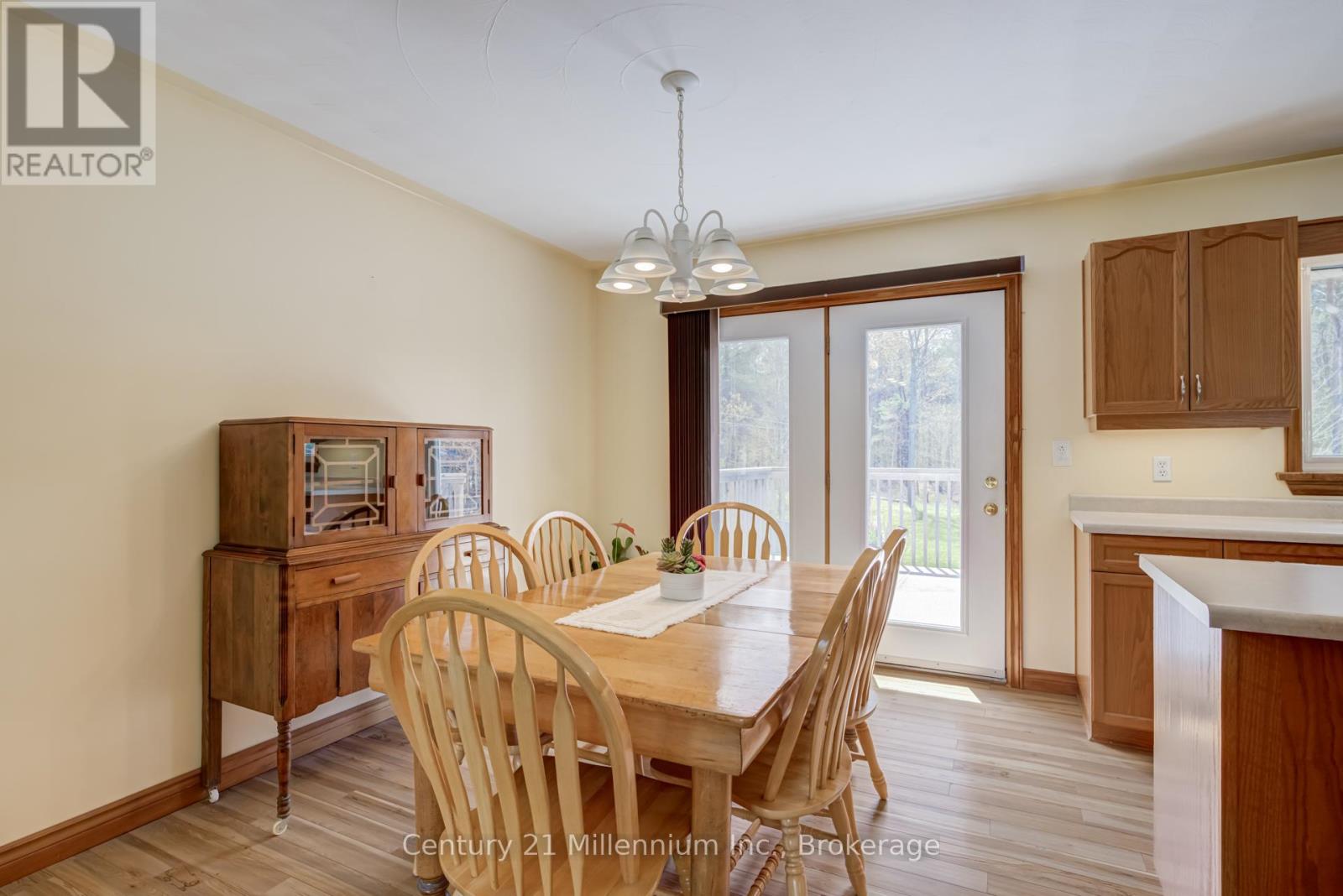 34 Pine Tree Drive, South Bruce Peninsula, Ontario  N0H 2T0 - Photo 12 - X13127196