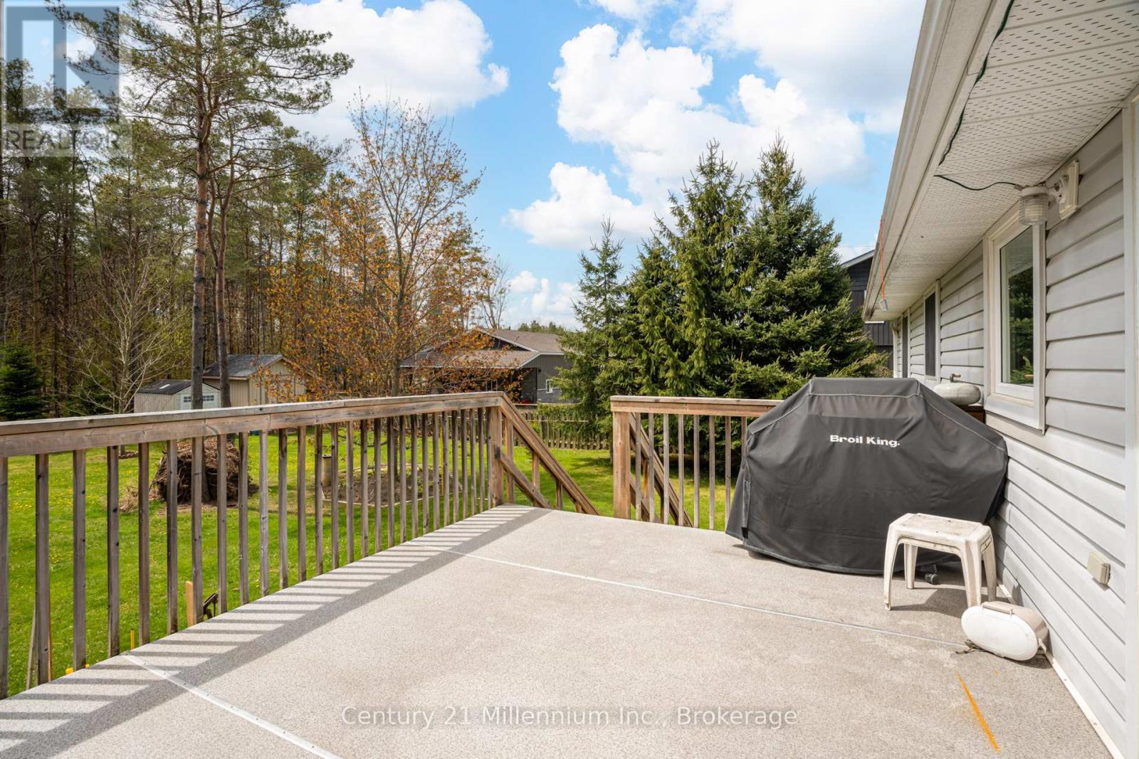 34 Pine Tree Drive, South Bruce Peninsula, Ontario  N0H 2T0 - Photo 40 - X13127196