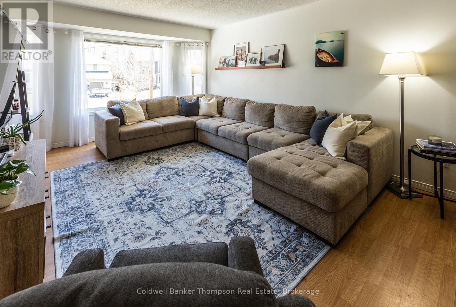 36 Southdale Drive, Huntsville, Ontario  P1H 1P7 - Photo 7 - X13127292