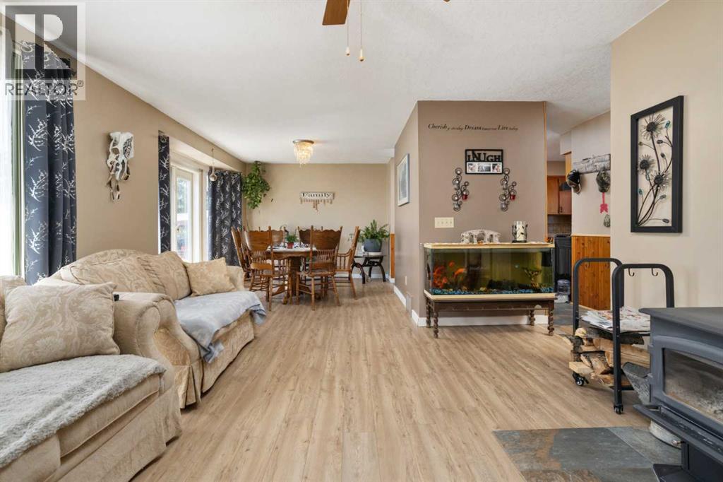 22321 Twp Rd 414, Rural Lacombe County, Alberta  T4L 0H6 - Photo 7 - A2310006
