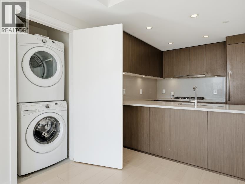 1702 125 14th Street, North Vancouver, British Columbia  V7L 0E6 - Photo 13 - R3122688