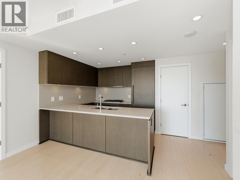 1702 125 14th Street, North Vancouver, British Columbia  V7L 0E6 - Photo 12 - R3122688