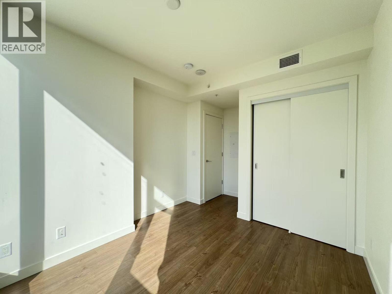808 585 Austin Avenue, Coquitlam, British Columbia  V3K 0G6 - Photo 14 - R3123647