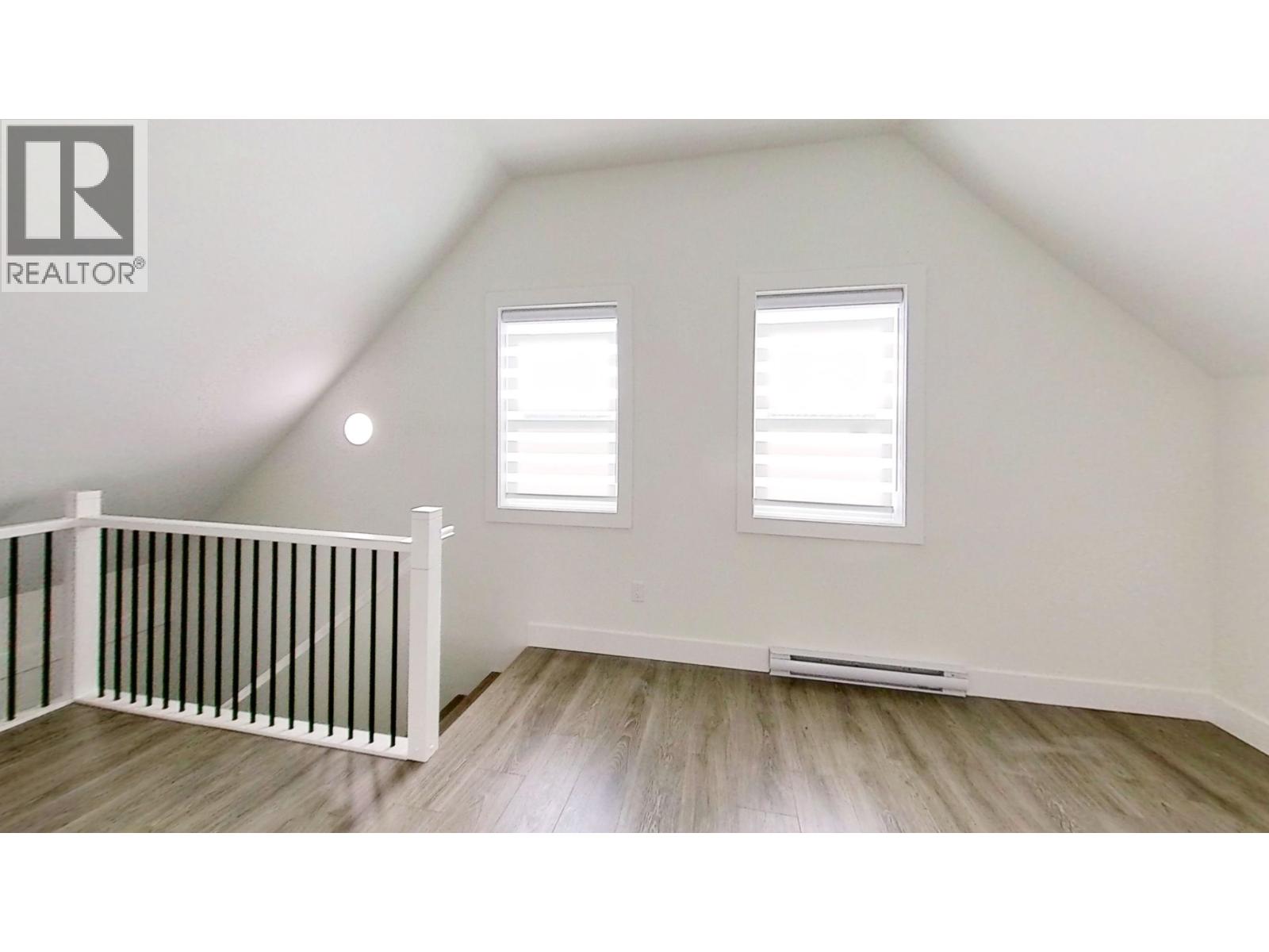 789 Ota Avenue, New Westminster, British Columbia  V3M 0M7 - Photo 6 - R3123660