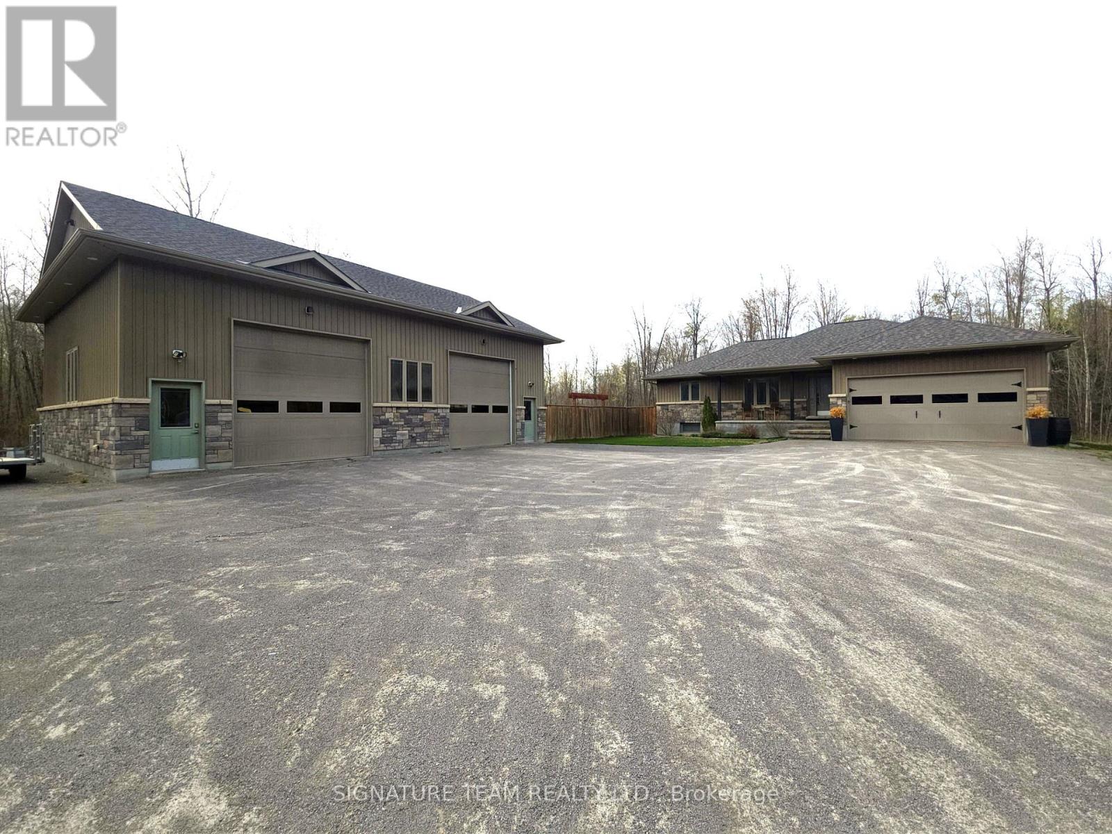 192 Hila Road, Whitewater Region, Ontario  K8A 6W3 - Photo 1 - X12895122