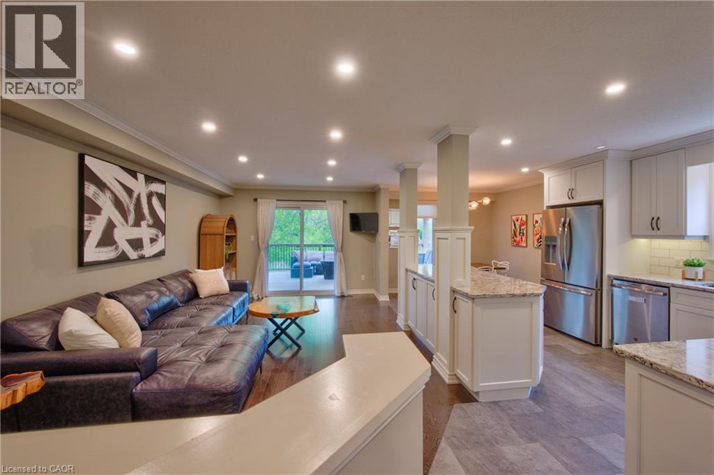 20 Stiefelmeyer Crescent, Baden, Ontario  N3A 2L1 - Photo 4 - 40830239