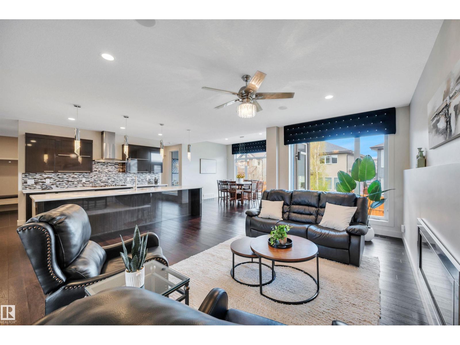 1116 Hainstock Green Sw, Edmonton, Alberta  T6W 2T8 - Photo 11 - E4487601