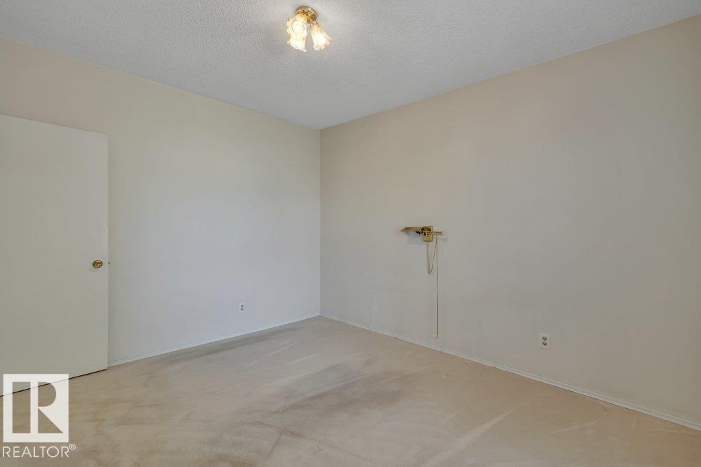 8808 41 Av Nw, Edmonton, Alberta  T6K 1G7 - Photo 19 - E4487603