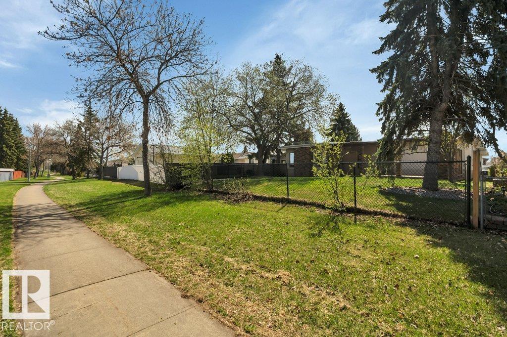 8808 41 Av Nw, Edmonton, Alberta  T6K 1G7 - Photo 38 - E4487603