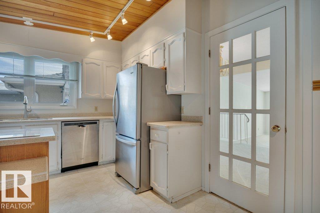 8808 41 Av Nw, Edmonton, Alberta  T6K 1G7 - Photo 9 - E4487603