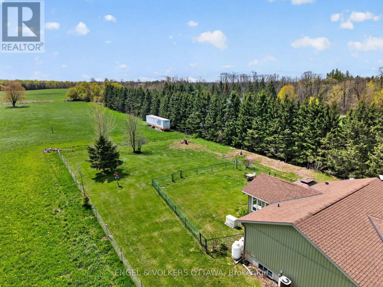 6042 Dobson Lane, Ottawa, Ontario  K0A 2Z0 - Photo 37 - X13127318