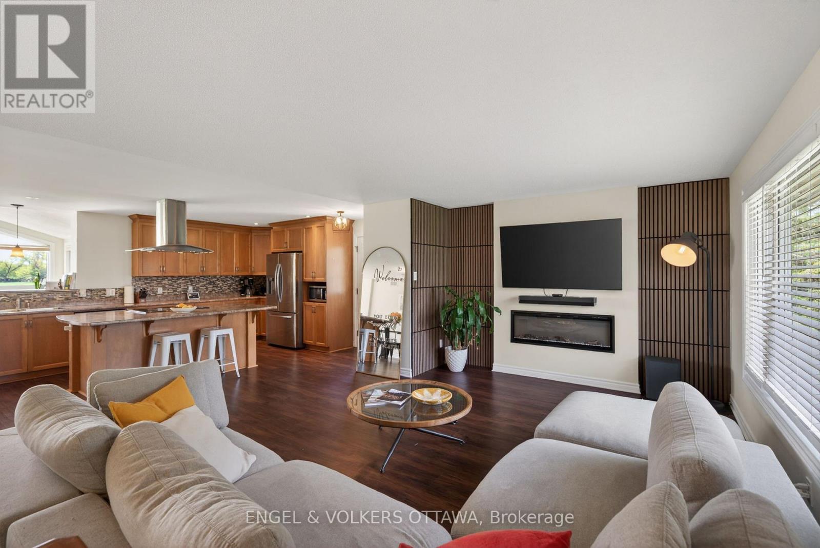 6042 Dobson Lane, Ottawa, Ontario  K0A 2Z0 - Photo 8 - X13127318