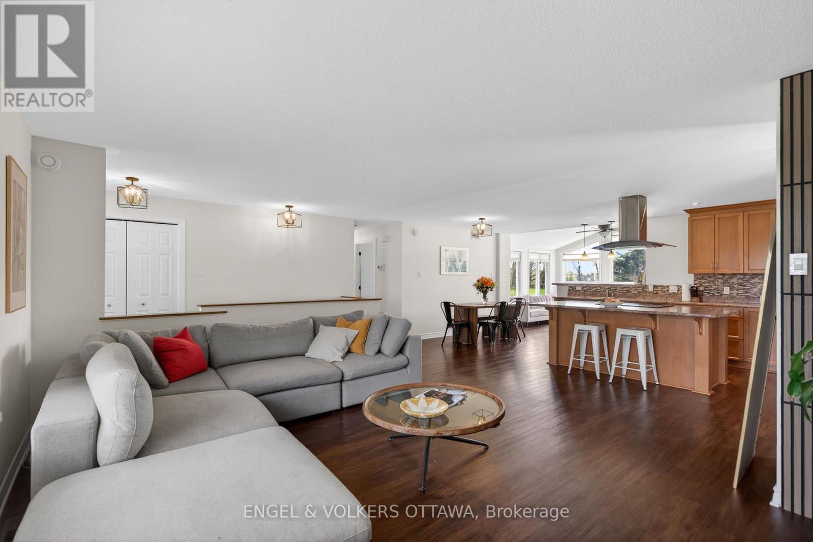 6042 Dobson Lane, Ottawa, Ontario  K0A 2Z0 - Photo 9 - X13127318