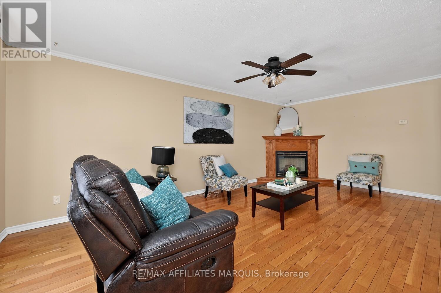 228 Brockville Street, Smiths Falls, Ontario  K7A 5C9 - Photo 9 - X12824872
