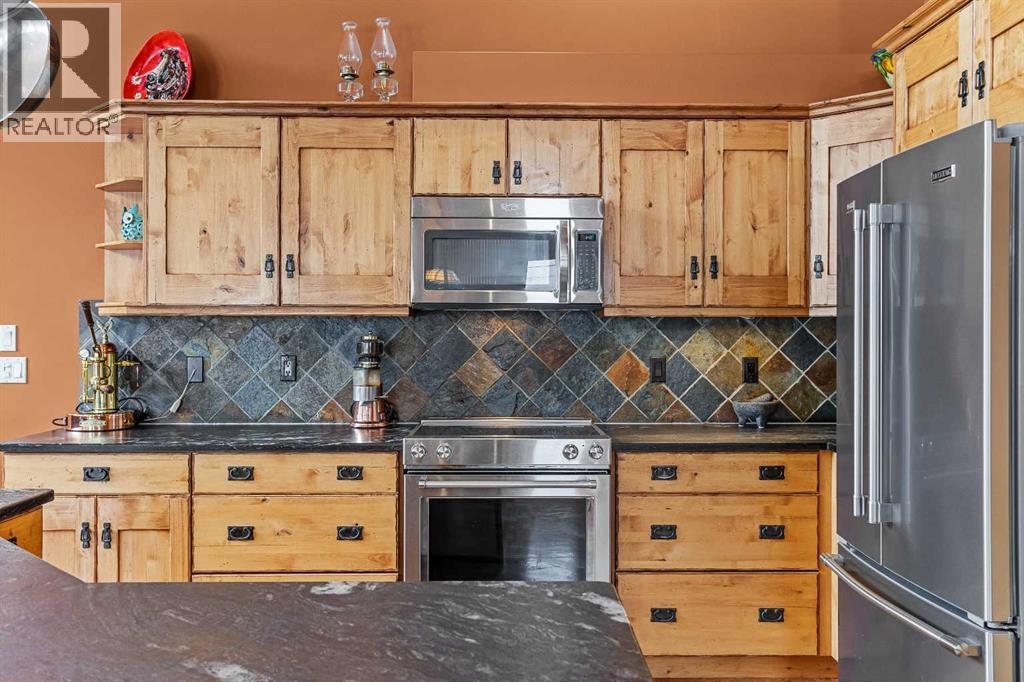 B, 243 Three Sisters Drive, Canmore, Alberta  T1W 2M4 - Photo 10 - A2290693