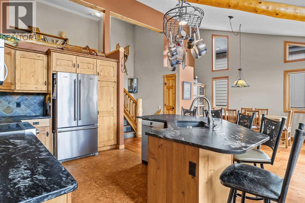 B, 243 Three Sisters Drive, Canmore, Alberta  T1W 2M4 - Photo 11 - A2290693