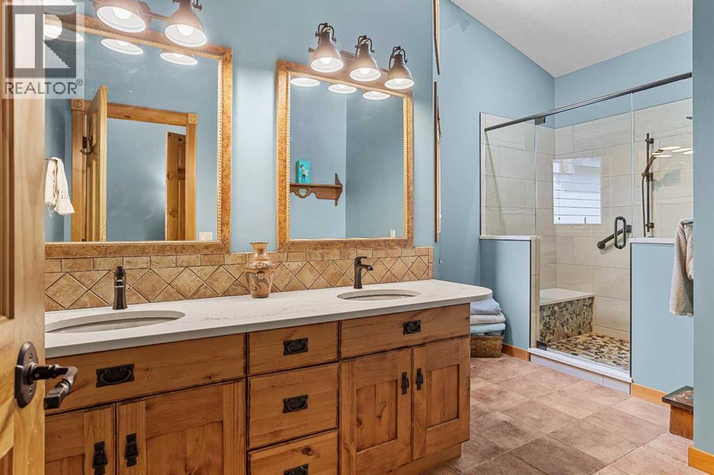 B, 243 Three Sisters Drive, Canmore, Alberta  T1W 2M4 - Photo 23 - A2290693